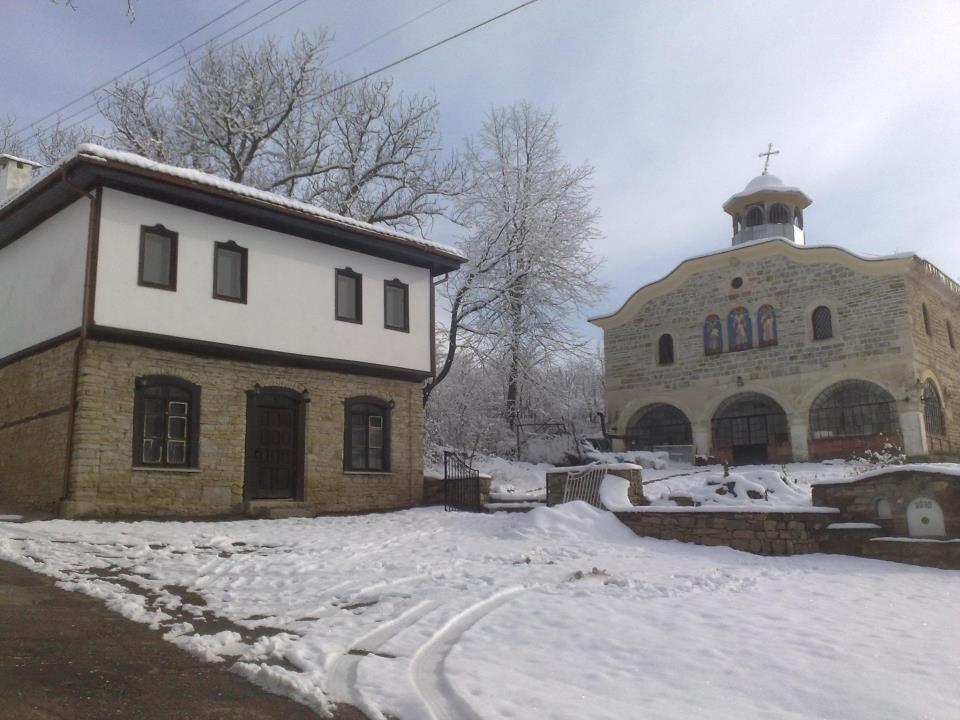 Staroto Shkolo House - Rooms For Guests Subotkovtsi Dış mekan fotoğraf